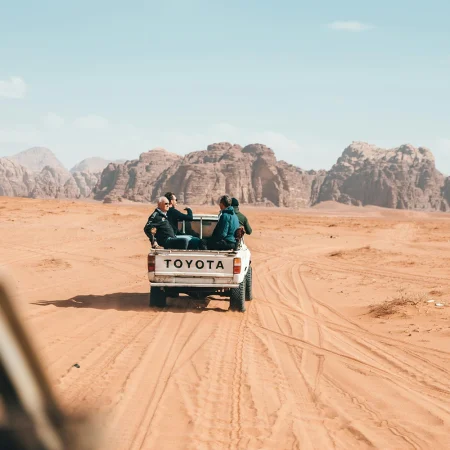 Wadi Rum Jeeps 2 1800-1000 - w