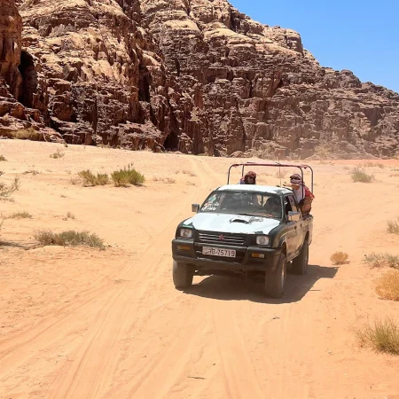 Jeep tour in Wadi Rum desert, Jordan